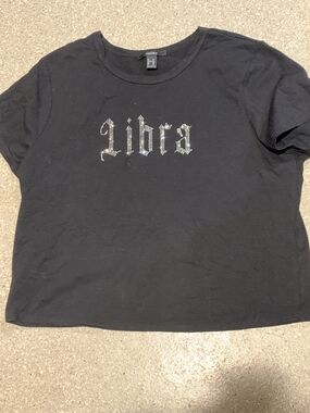 #695 "Forever21" NWOT Libra Rhinestone Graphic Tee - Black